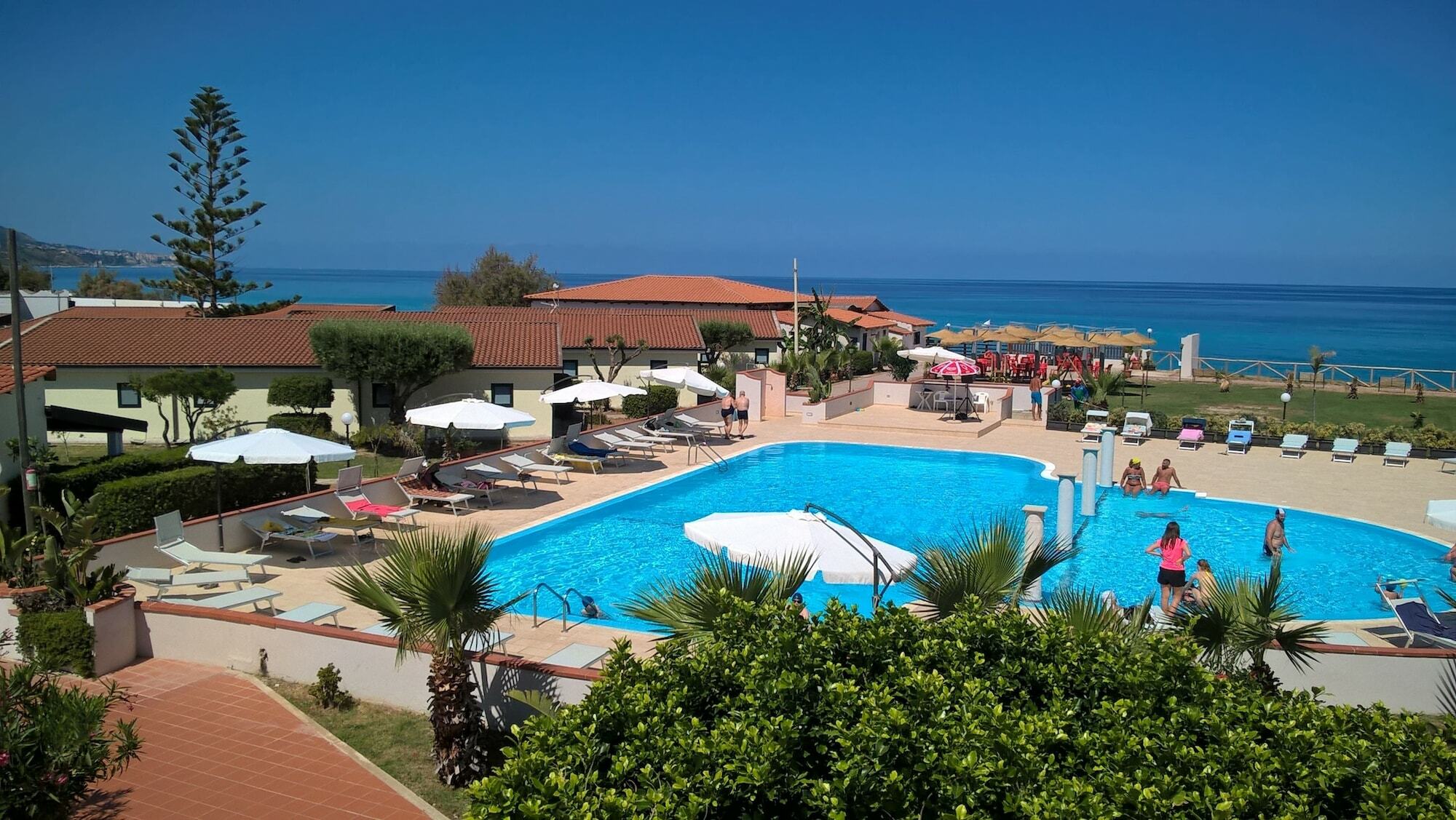 Villaggio Borgo Marino Zambrone Extérieur photo